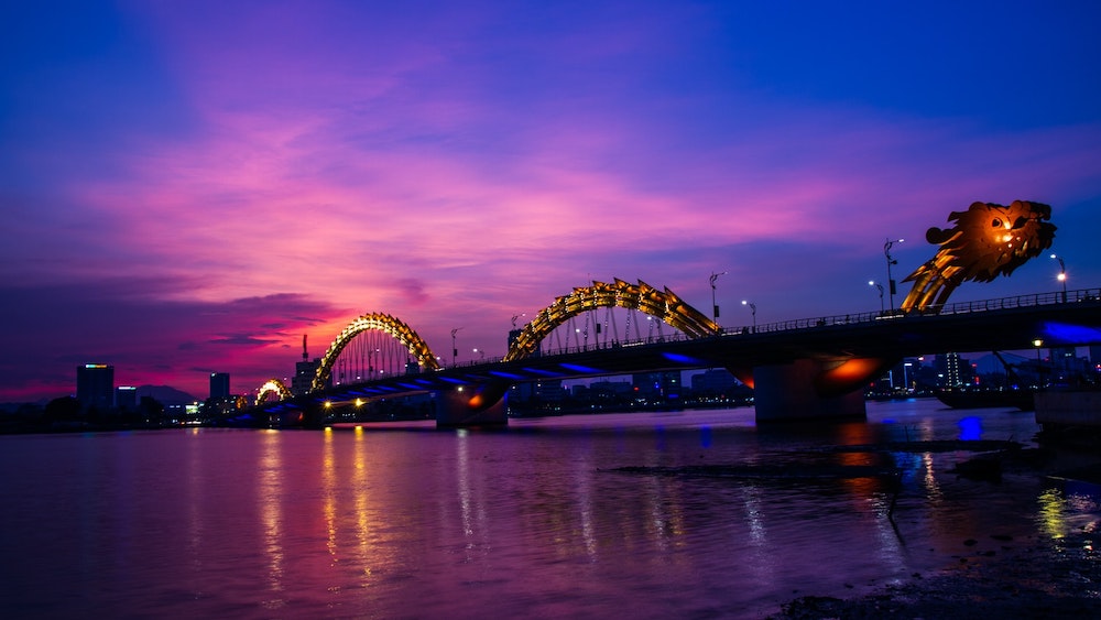 Dragon Bridge Da Nang at night