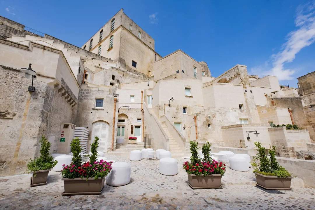 how much do hotels in matera, italy, cost? Cost of hotel rooms in Matera, Italy