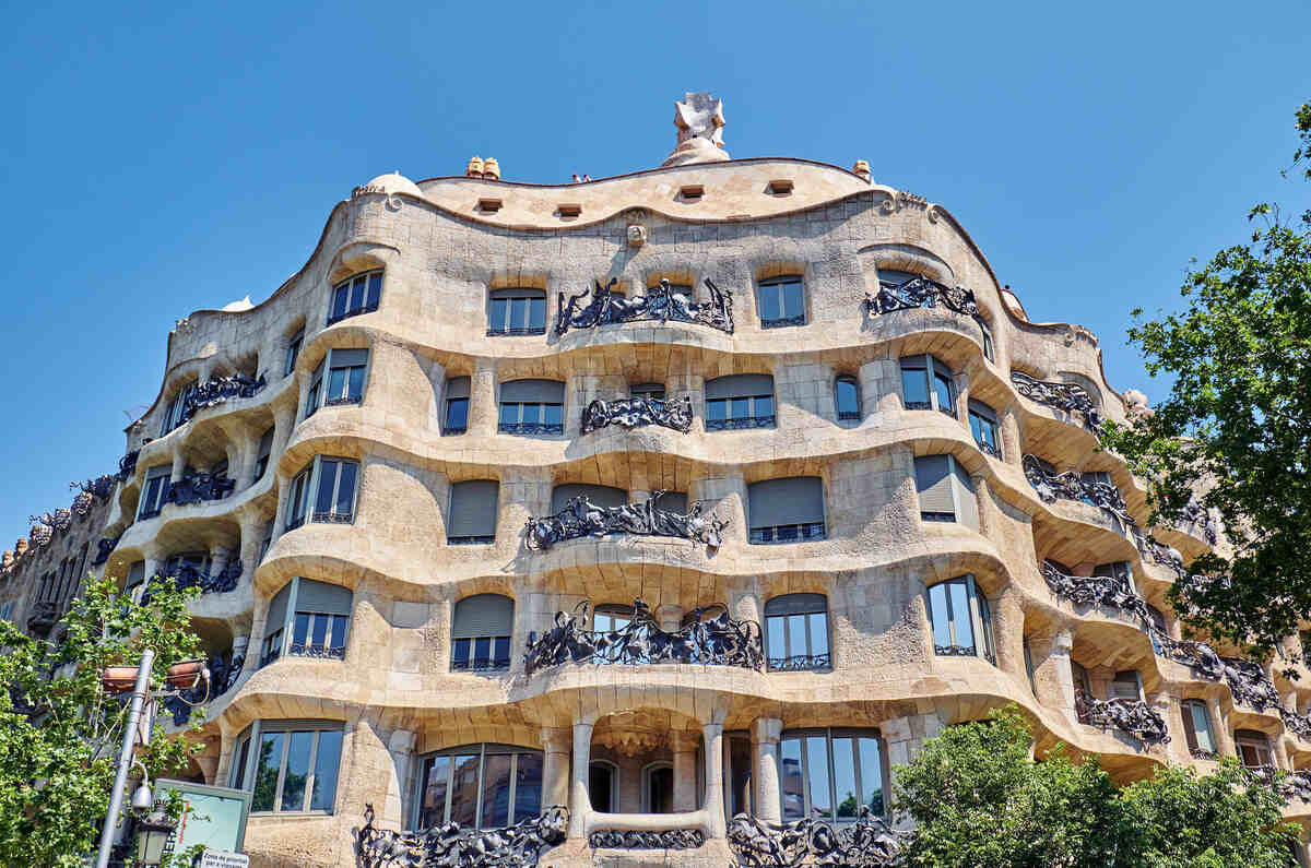 Casa Mila best Gaudi work in Barcelona best Gaudi sites in Barcelona