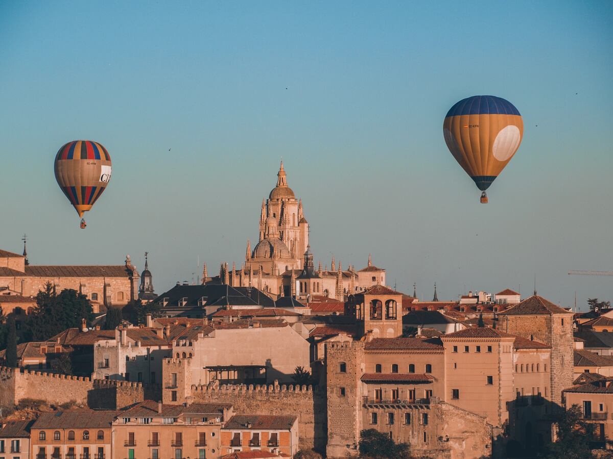 Hot Air Balloon Flight in Segovia