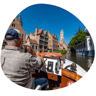 Best-Bruges-Canal-Tour-in-the-city
