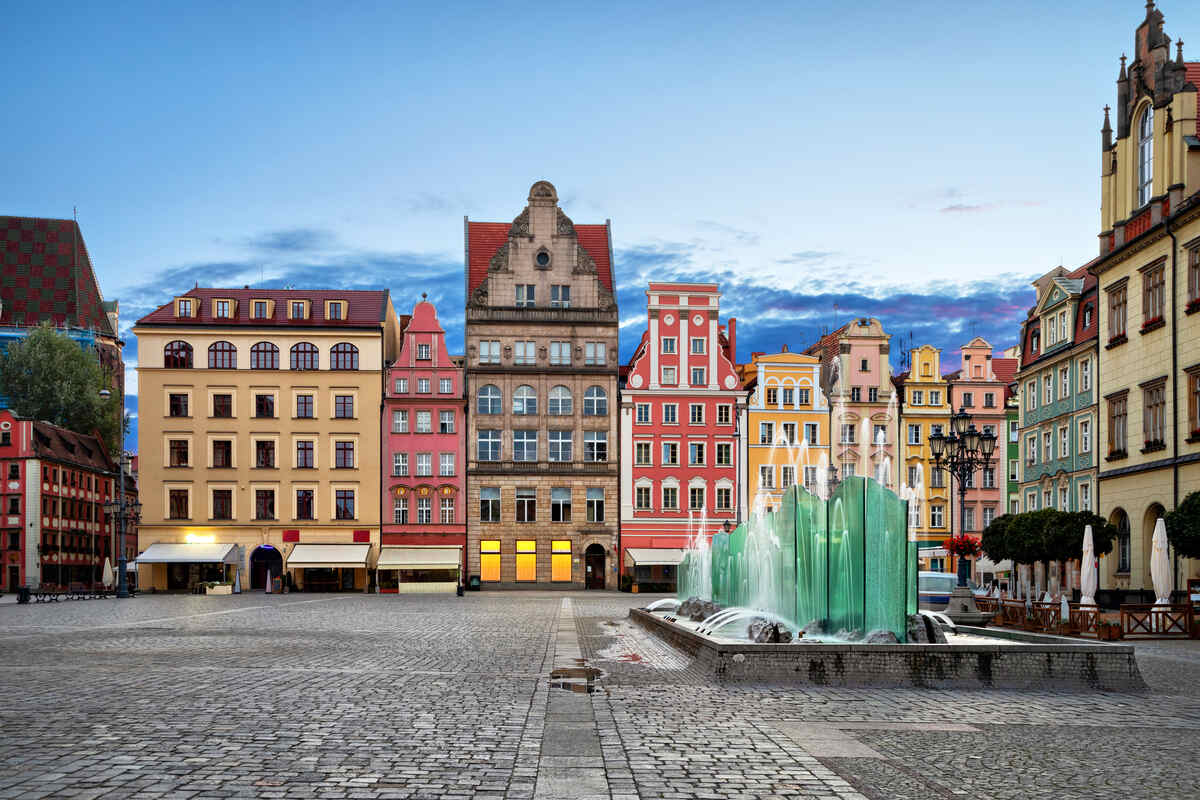 wroclaw-old-town