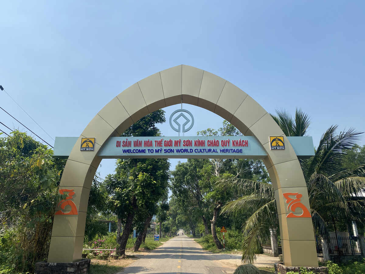 Welcome arch to a cultural heritage park.