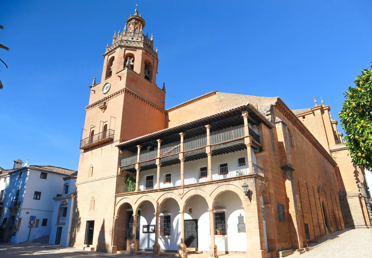 Iglesia-de-Santa-Maria-la-Mayor-in-Ronda