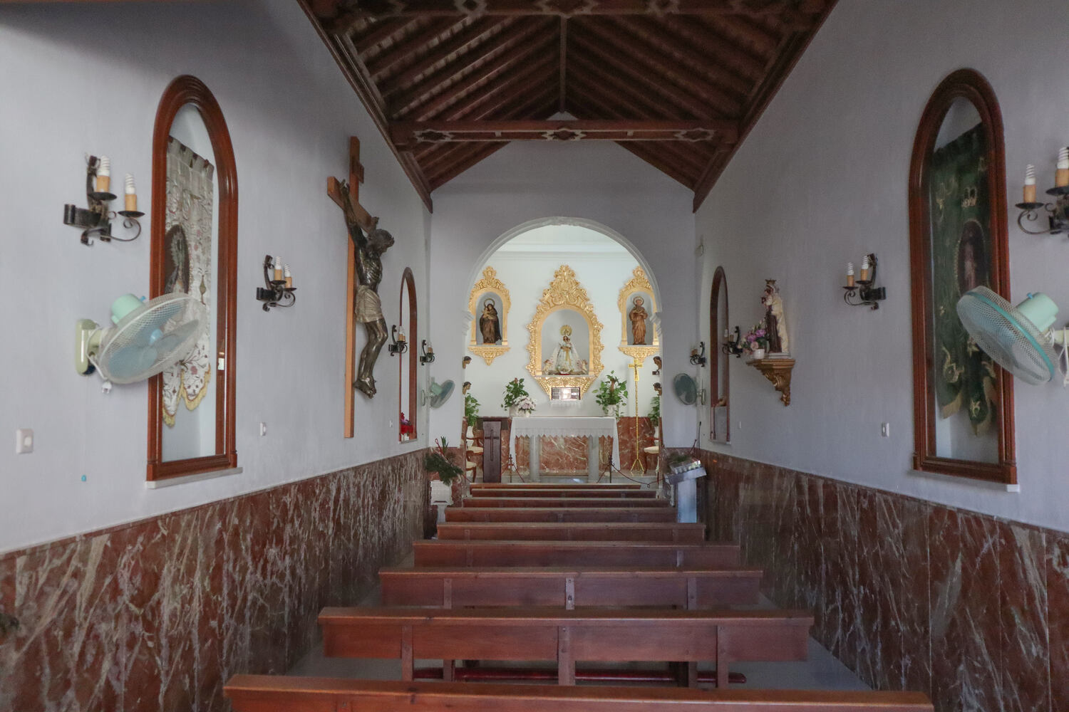 Inside-the-Ermita-de-Santa-Ana-Church-in-Mijas-Spain