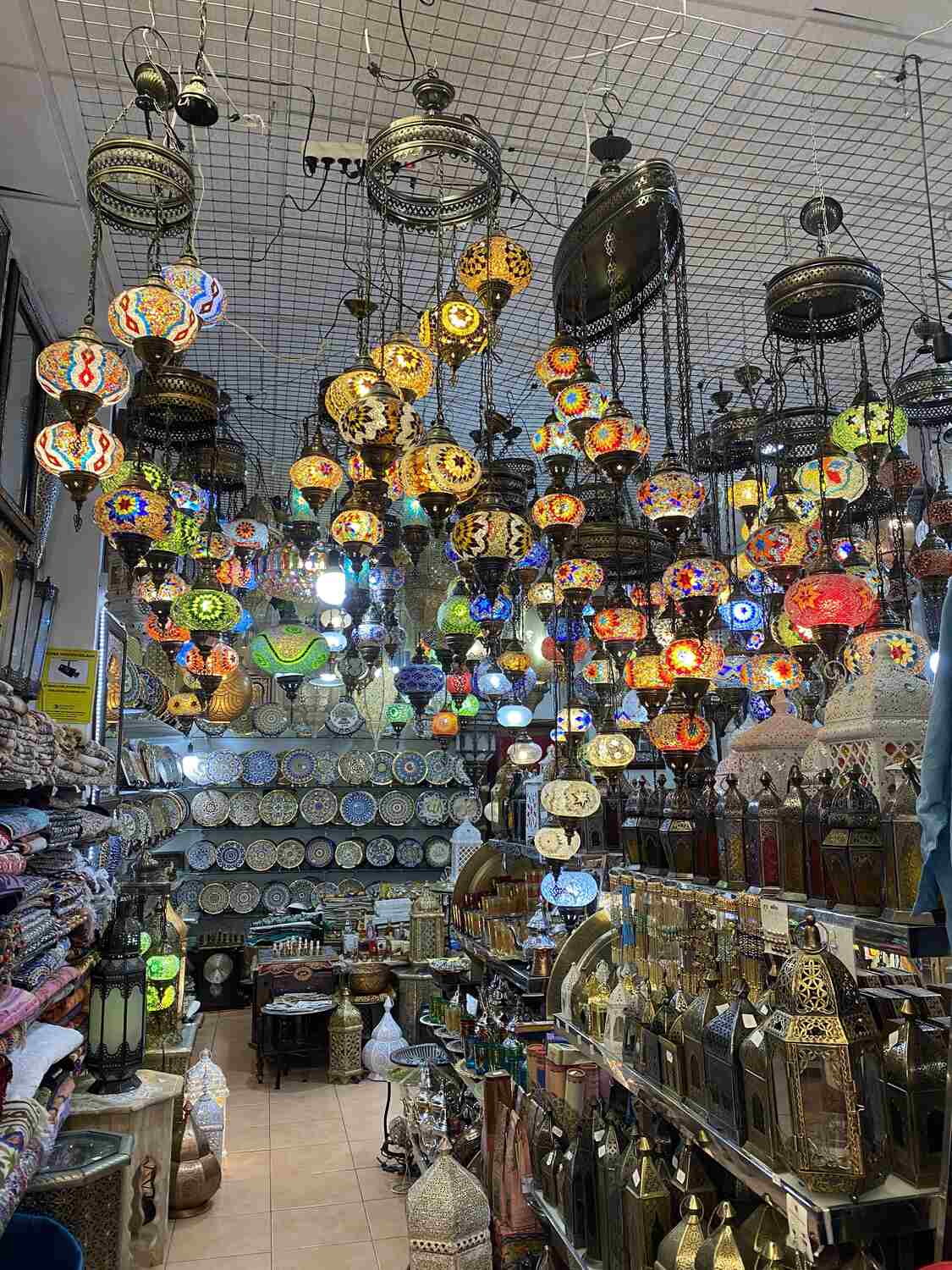 Lamps at the Alcaicería market in Granada