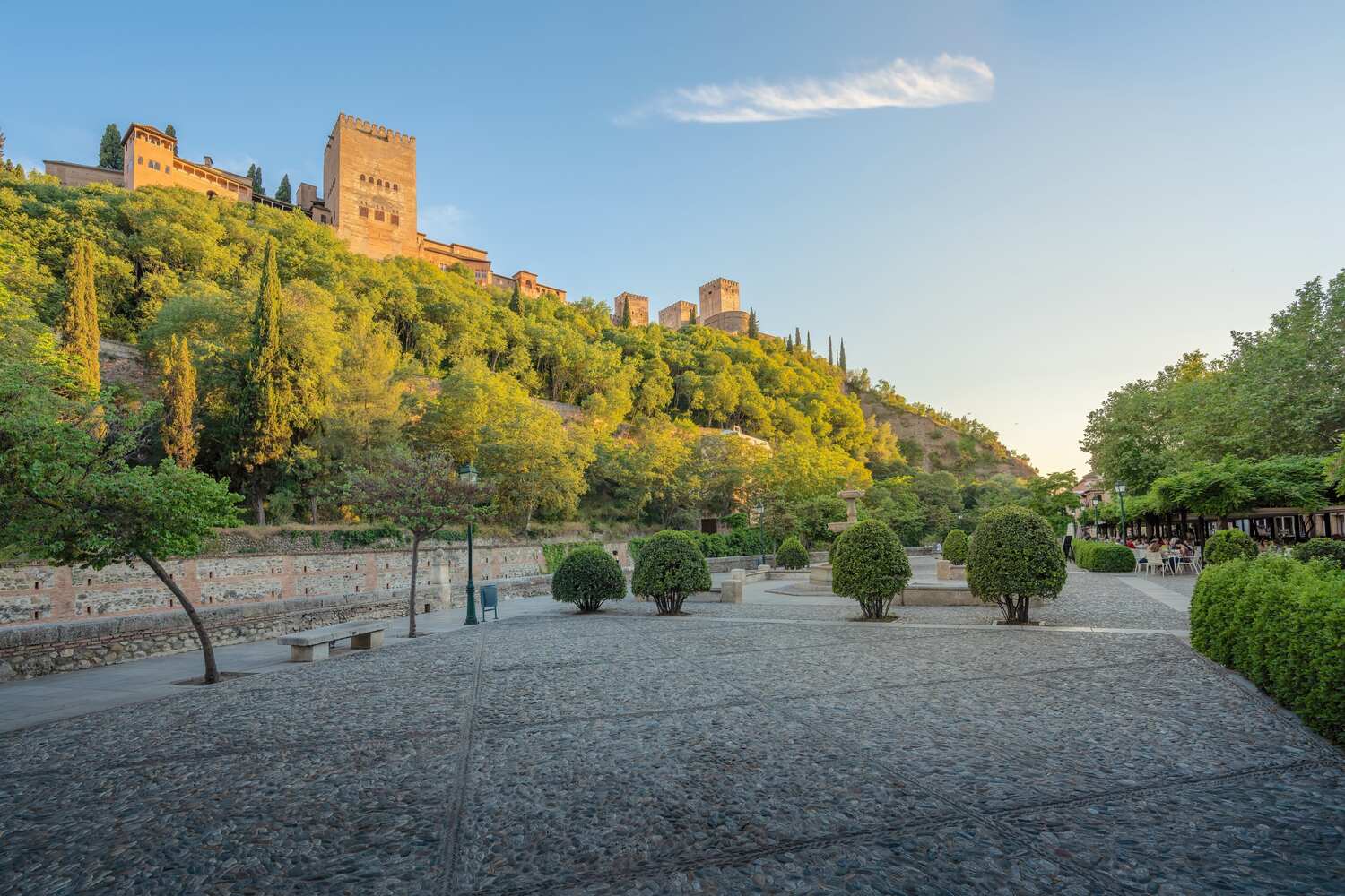 Paseo de los tristes in Granada with views over the Alhambra