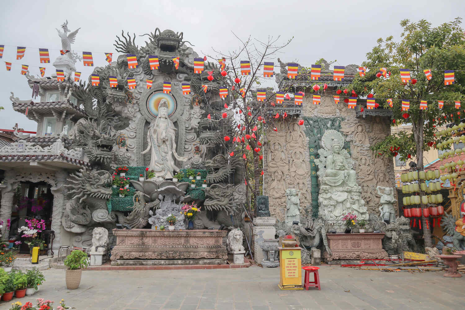 An-Long-Temple-in-Da-Nang