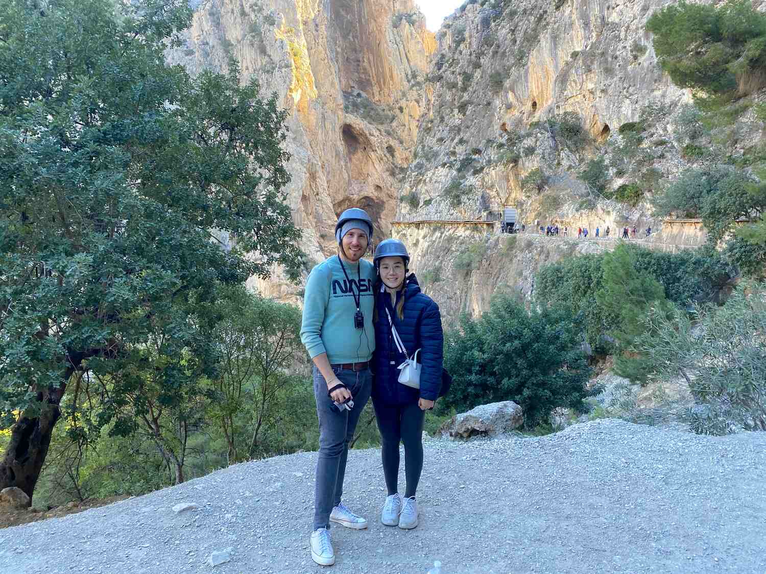 Couple taking a tour to Caminito del Rey from Malaga
