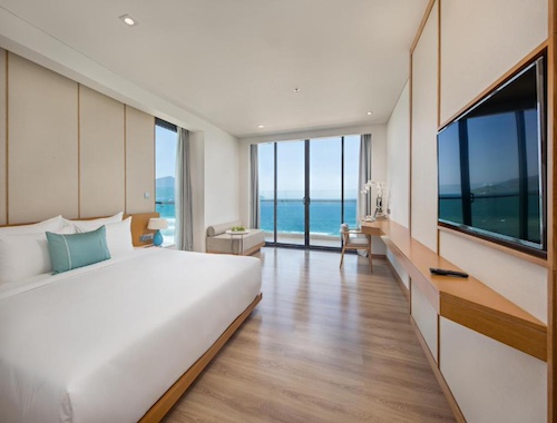 Premier Double Suite TMS Hotel Da Nang Beach