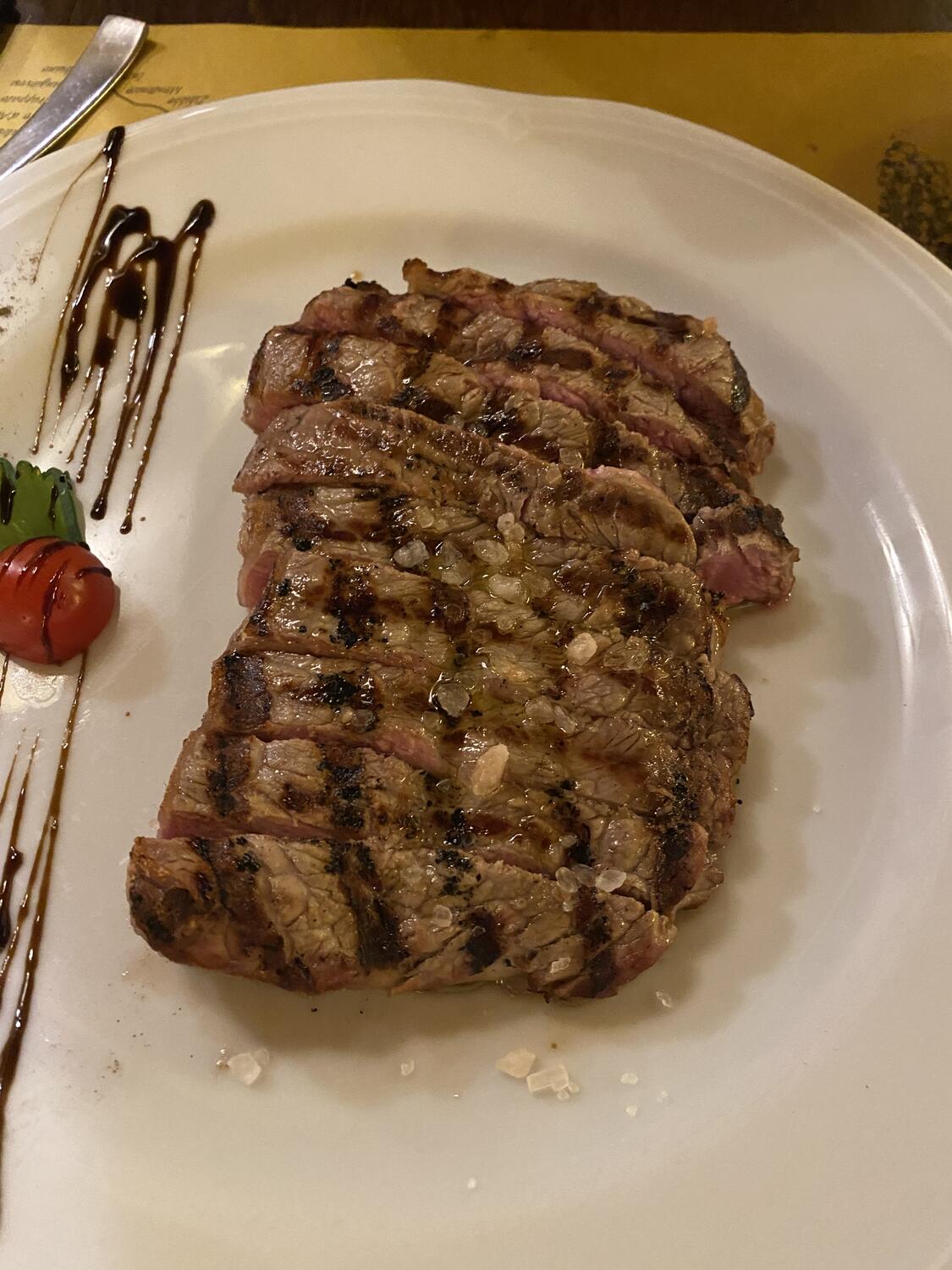 Florentine-steak-at-La-Grotta-Toscana