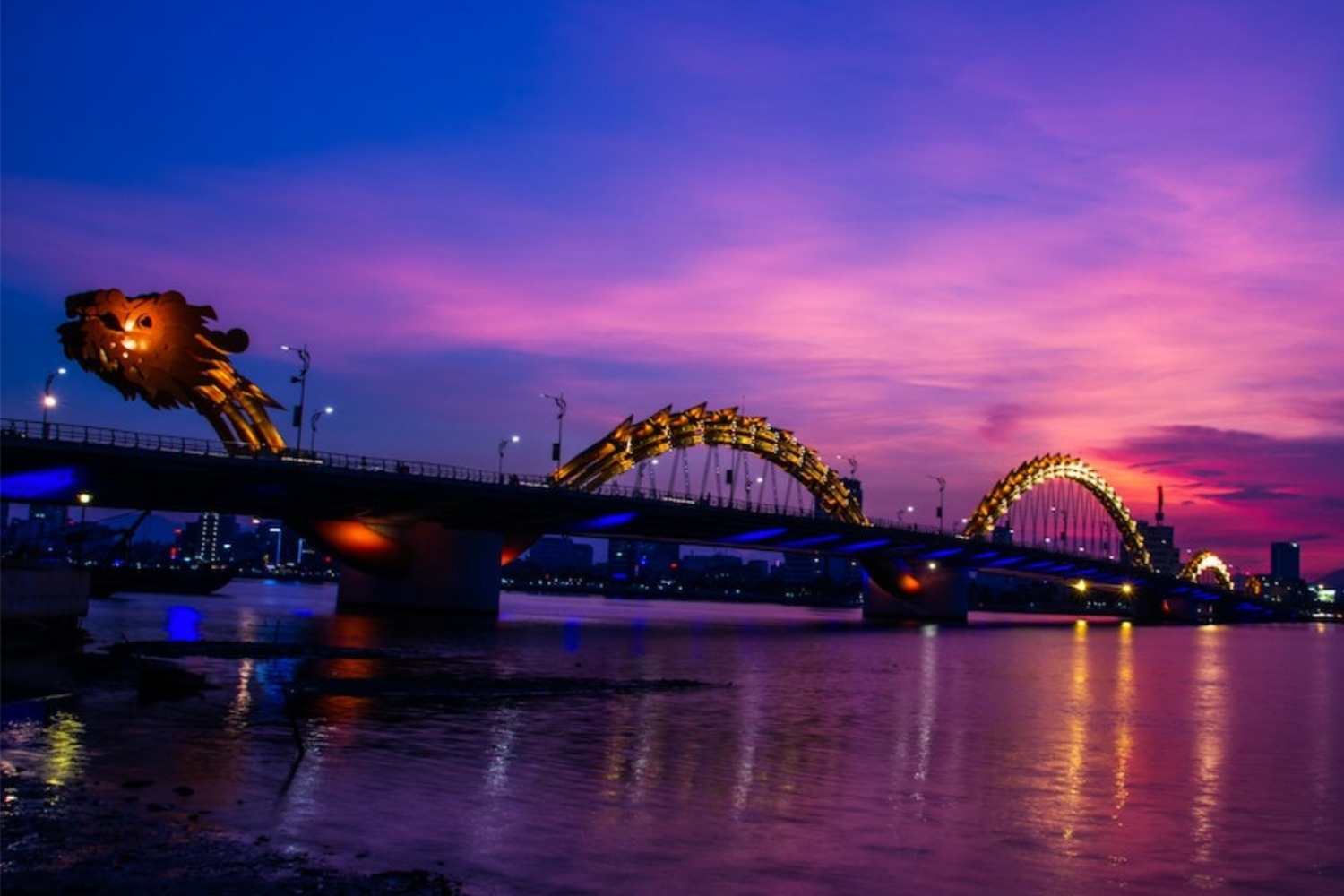 Dragon Bridge Da Nang at night, Dragon Bridge in Da Nang