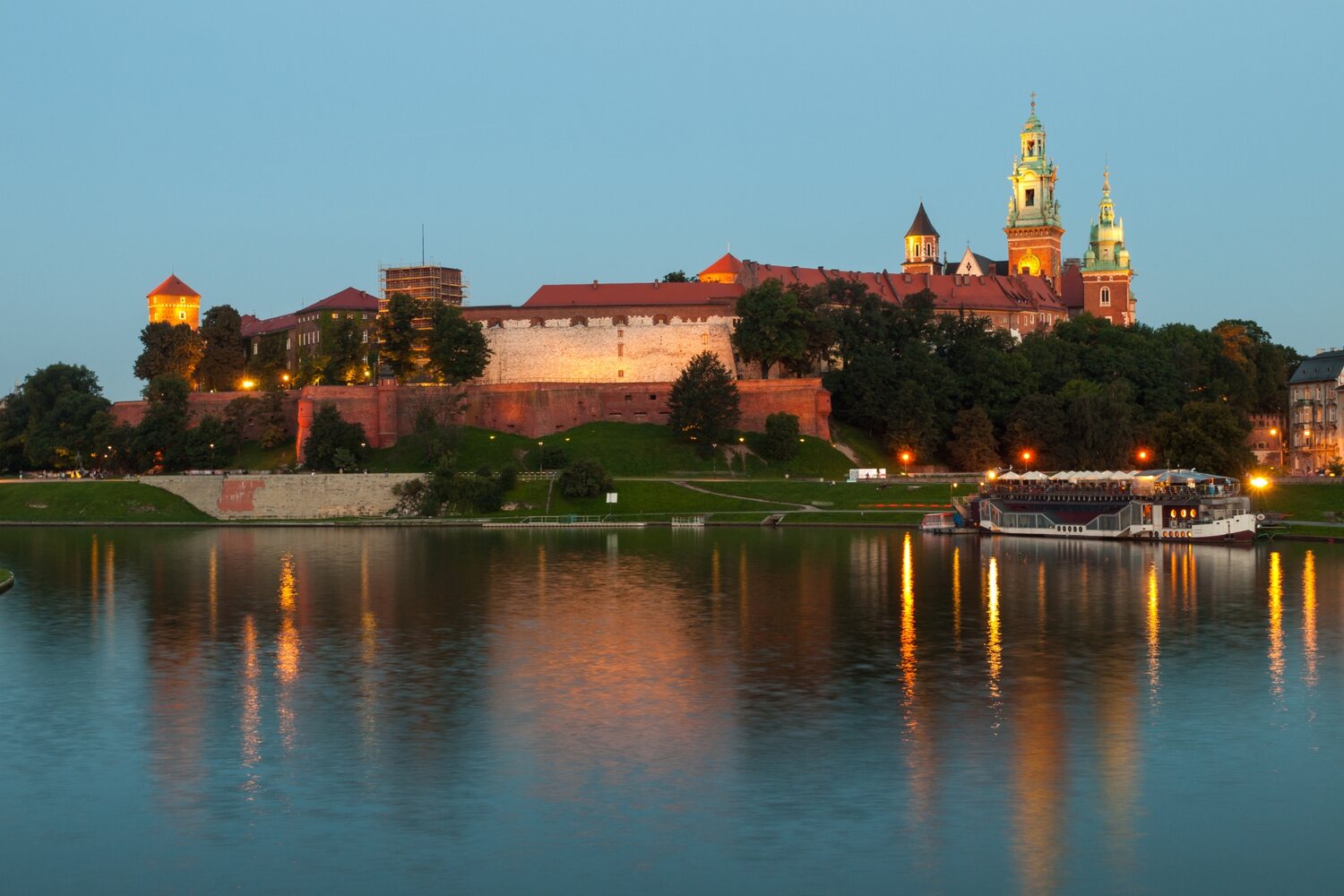 Relax at the Vistula River at night in Warsaw