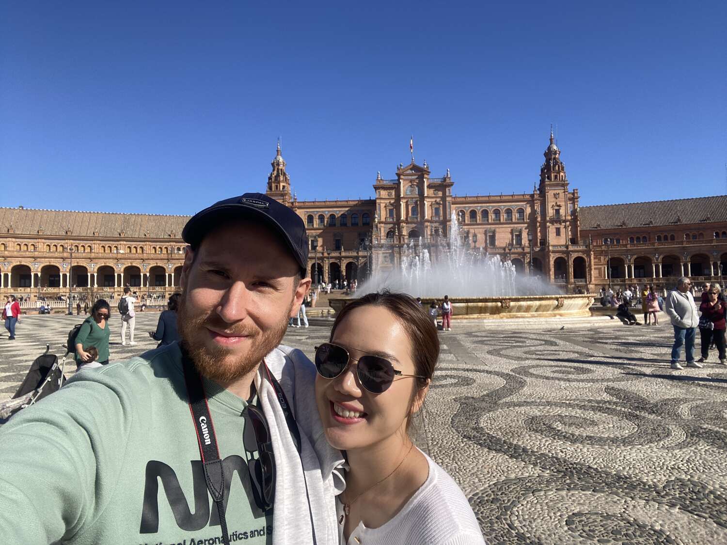 Couple at the Plaza de España in Seville